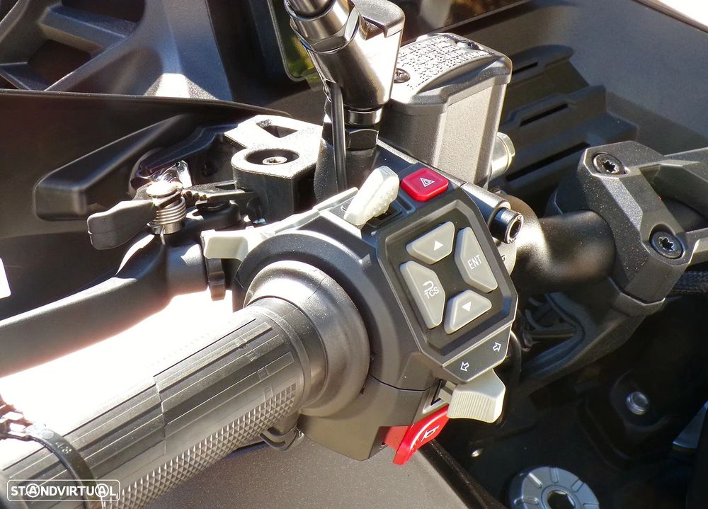Voge SR450X - 9