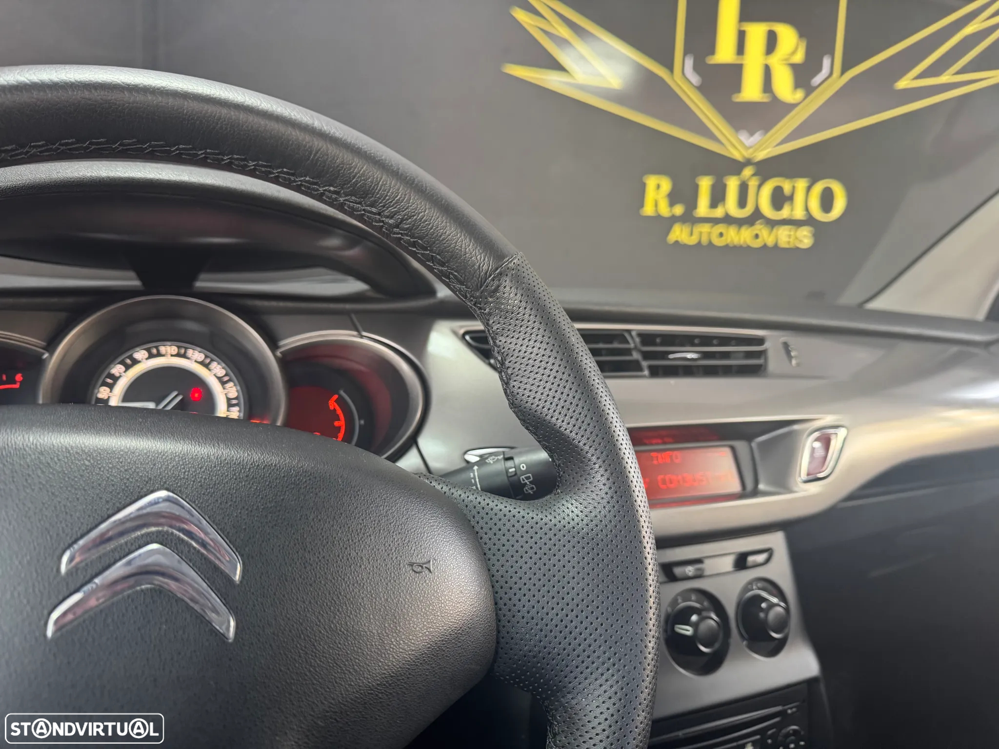 Citroën C3 1.4 HDi Attraction - 19