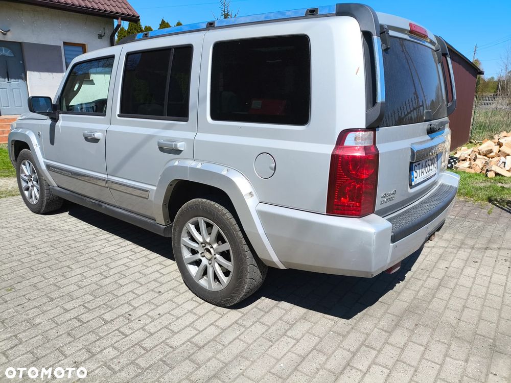 Jeep Grand Cherokee - 8