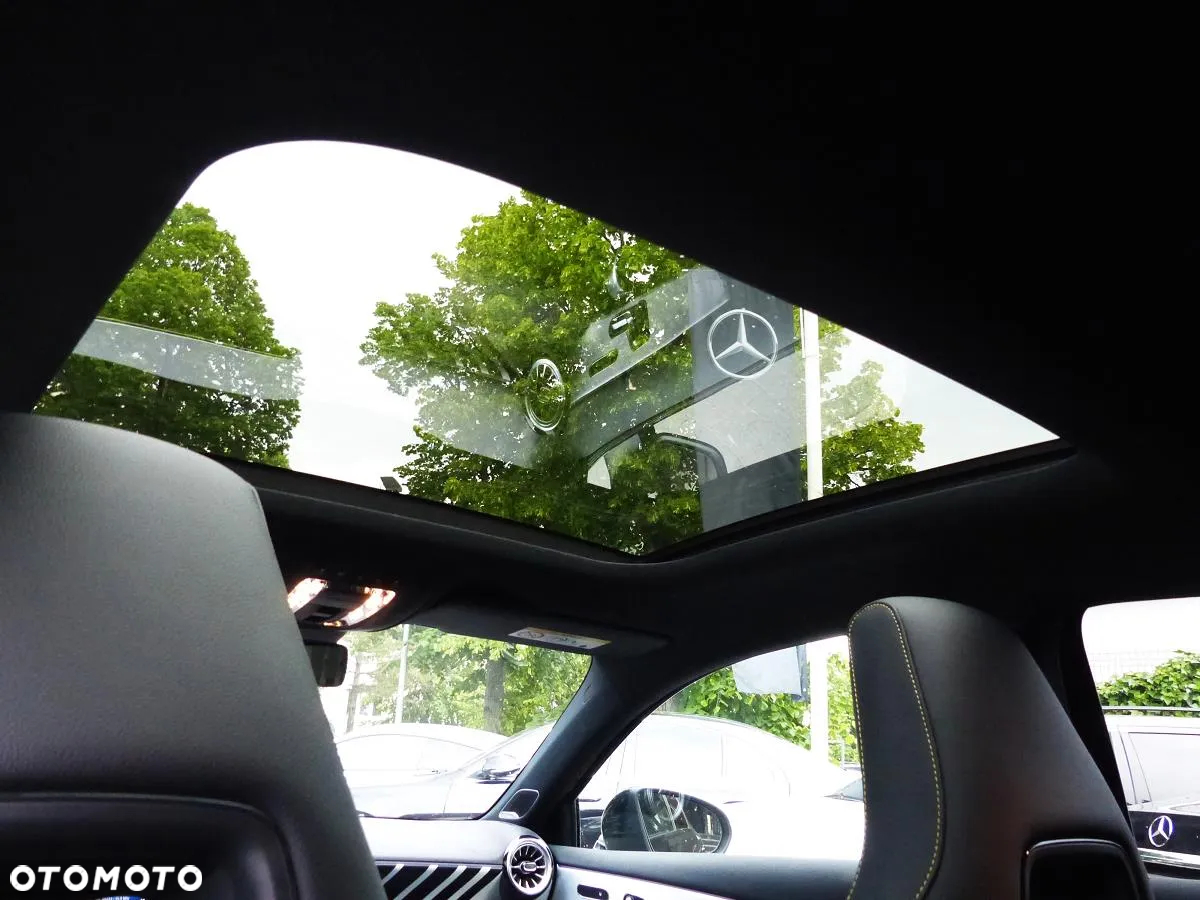 Mercedes-Benz Klasa A 45 S AMG 4-Matic 8G-DCT - 24