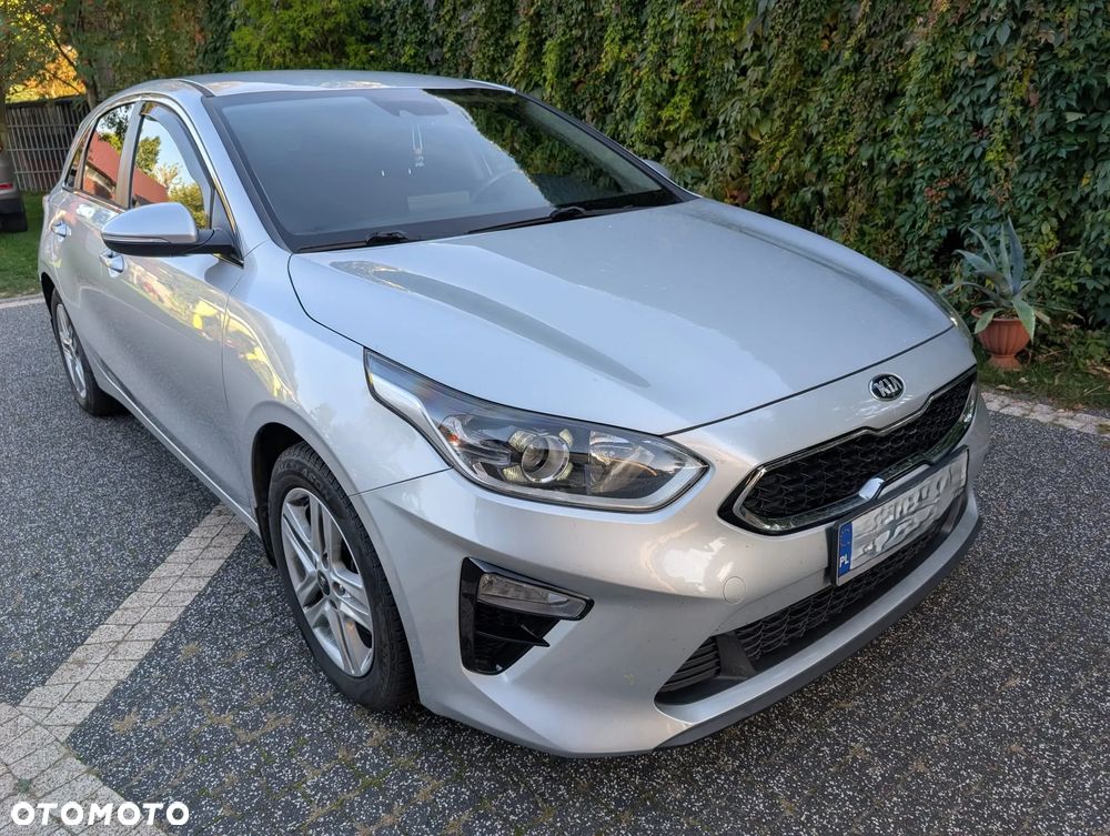Kia Ceed - 13