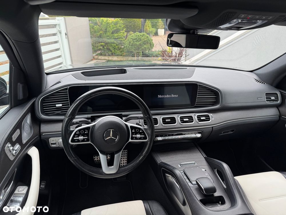 Mercedes-Benz GLE - 23