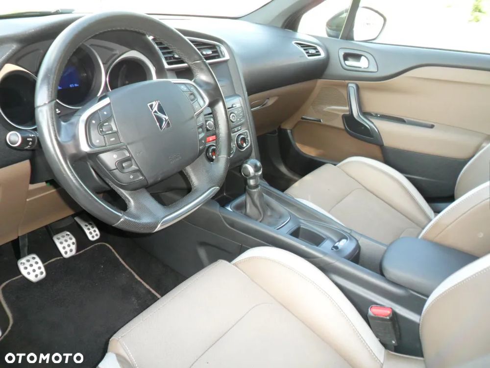 Citroën DS4 VTi 120 SoChic - 17