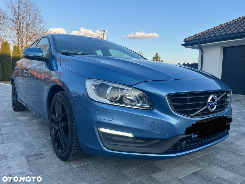 Volvo S60 - 1