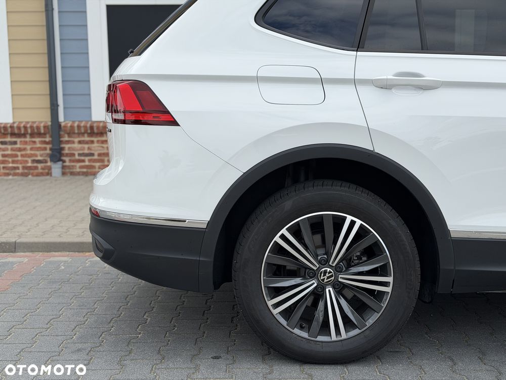Volkswagen Tiguan 2.0 TSI 4Motion DSG OPF IQ.DRIVE - 10