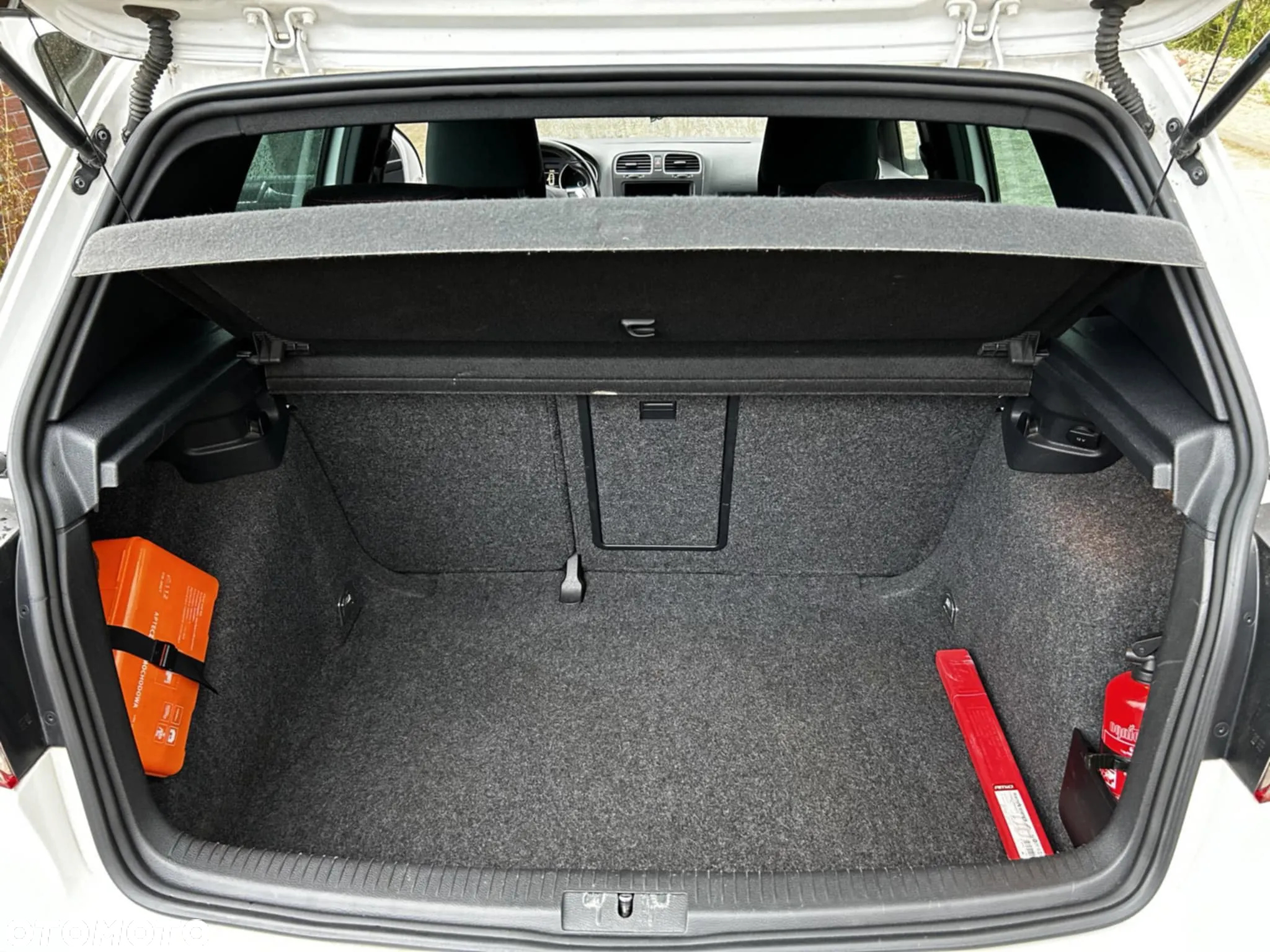 Volkswagen Golf VI 2.0 TSI GTI - 6