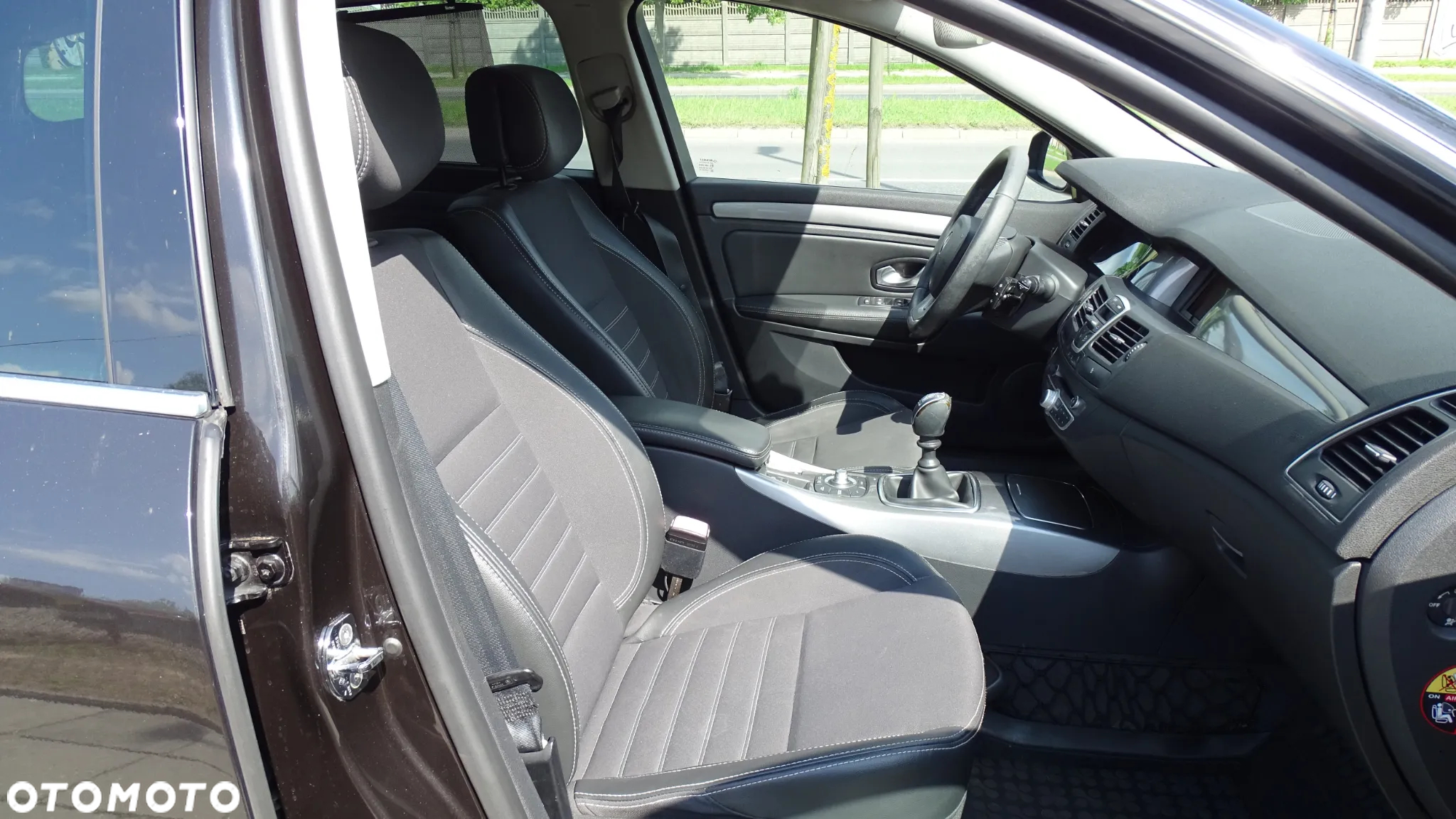 Renault Laguna 2.0 DCi Dynamique - 11