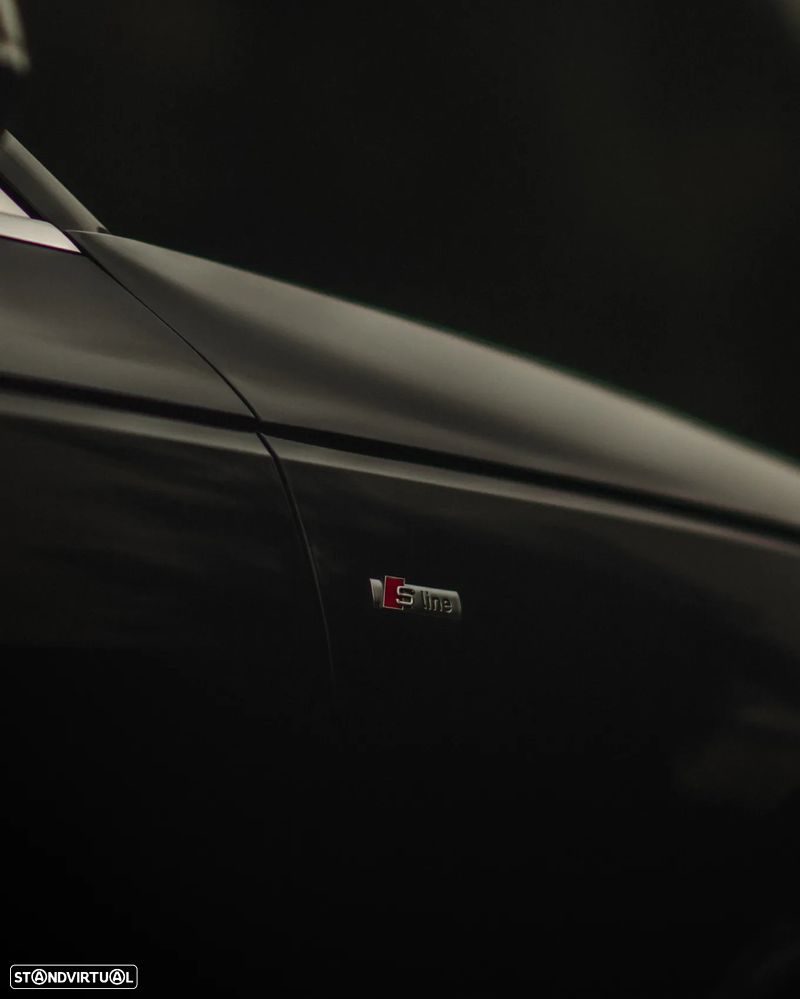 Audi A4 Avant 2.0 TDI S-line S tronic - 18