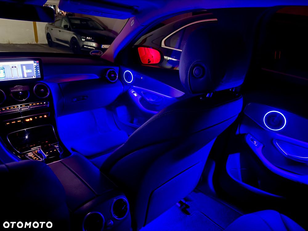 Mercedes-Benz Klasa C 300 9G-TRONIC Avantgarde - 37