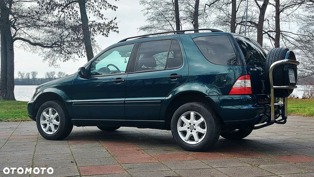 Mercedes-Benz ML - 24