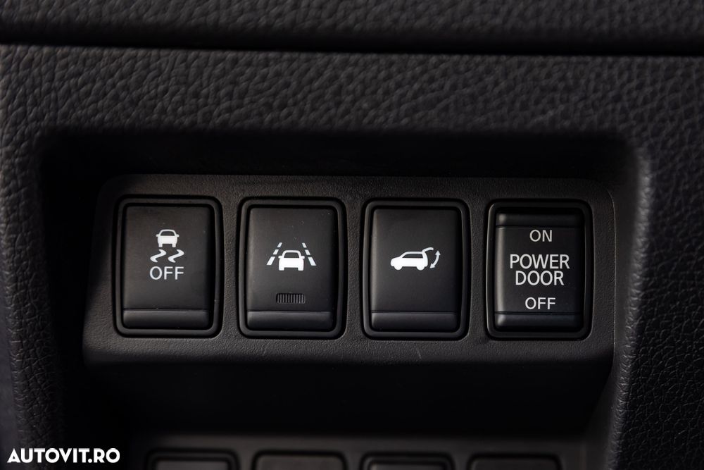 Nissan X-Trail 1.6L dCI Start/Stop Tekna - 25