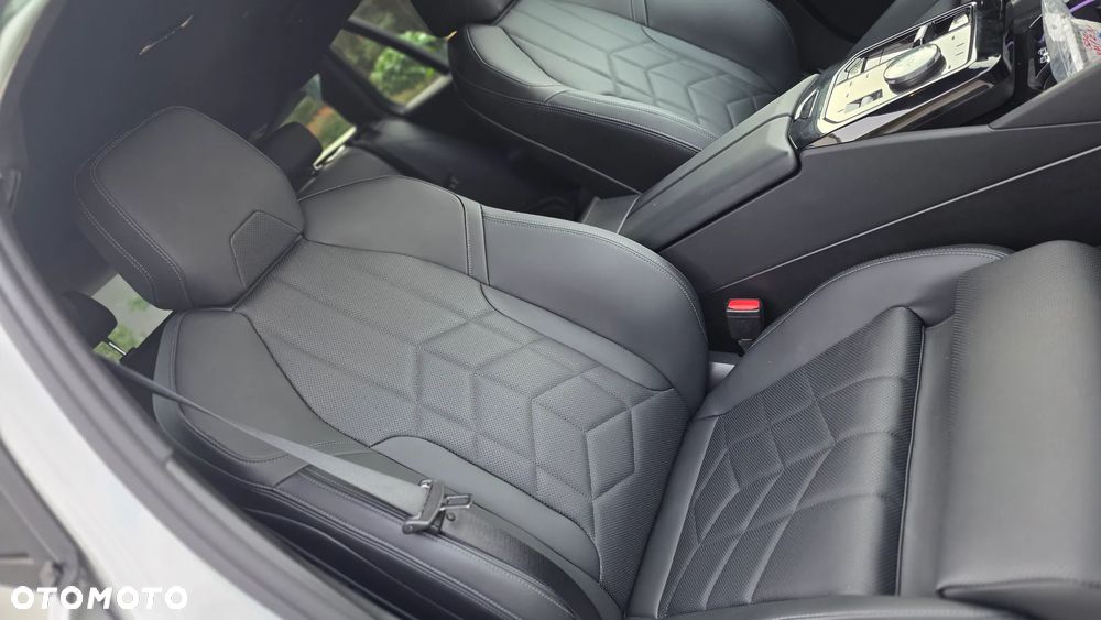 BMW Seria 5 520i mHEV M Sport - 30