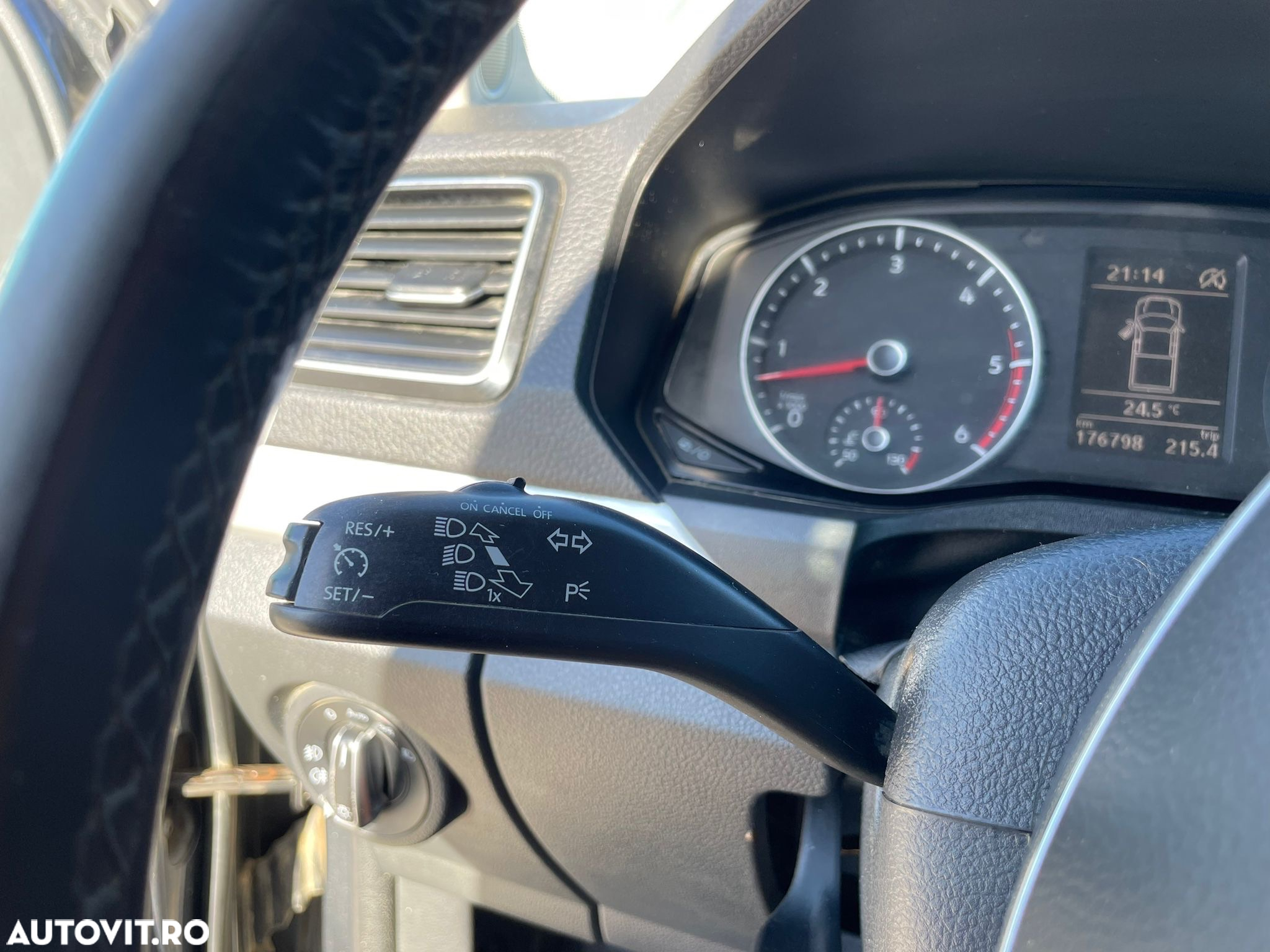 Volkswagen Amarok 3.0 TDI V6 4M Highline Aut. - 25