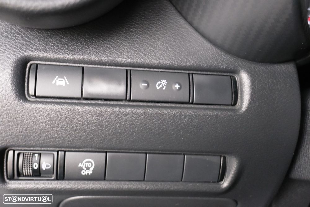 Nissan Juke 1.0 DIG-T N-Connecta DCT - 29