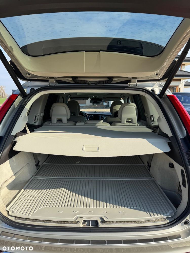 Volvo XC 90 D5 AWD Inscription 7os - 16