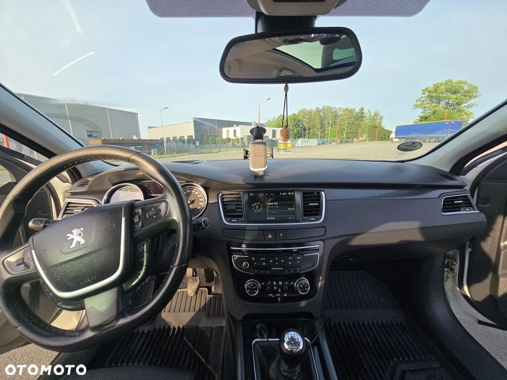 Peugeot 508 HDi FAP 165 Allure - 17