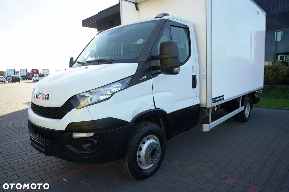 Iveco DAILY 70-150 / CHŁODNIA / AGREGAT THERMO KING V -300 MAX / BLIŹNIAK / WINDA DHOLLANDIA / AUTOMAT / 3 MIEJSCA - 10