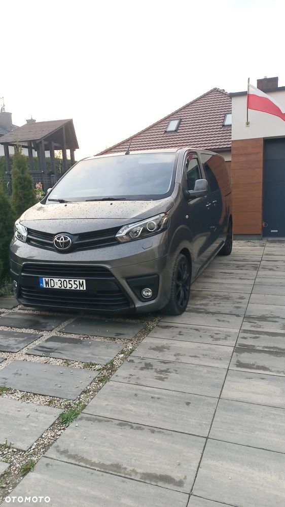 Toyota Proace Verso 2.0 D4-D Medium Family - 2