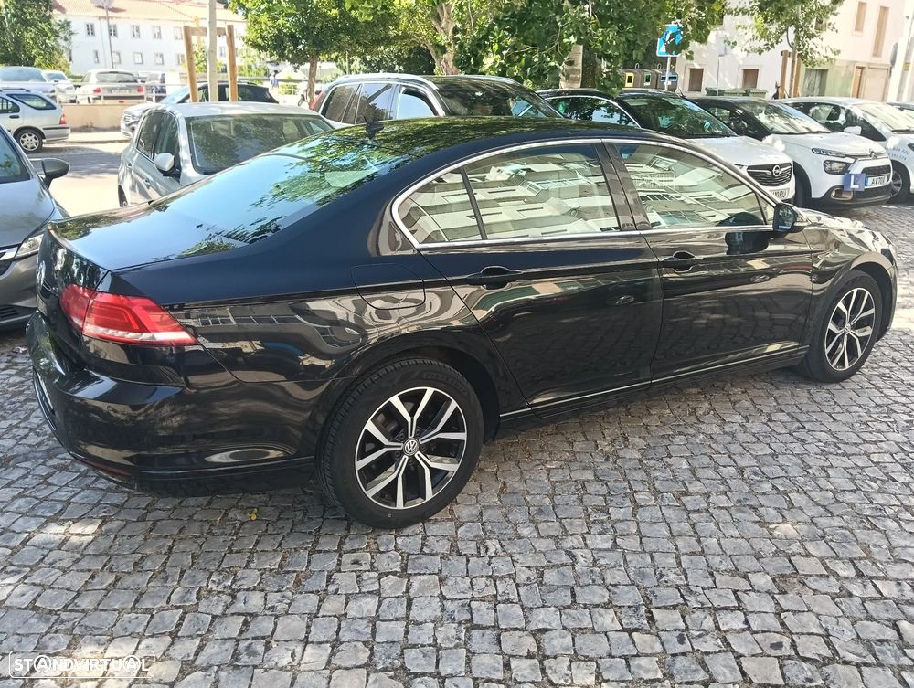VW Passat 2.0 TDI Highline DSG - 5
