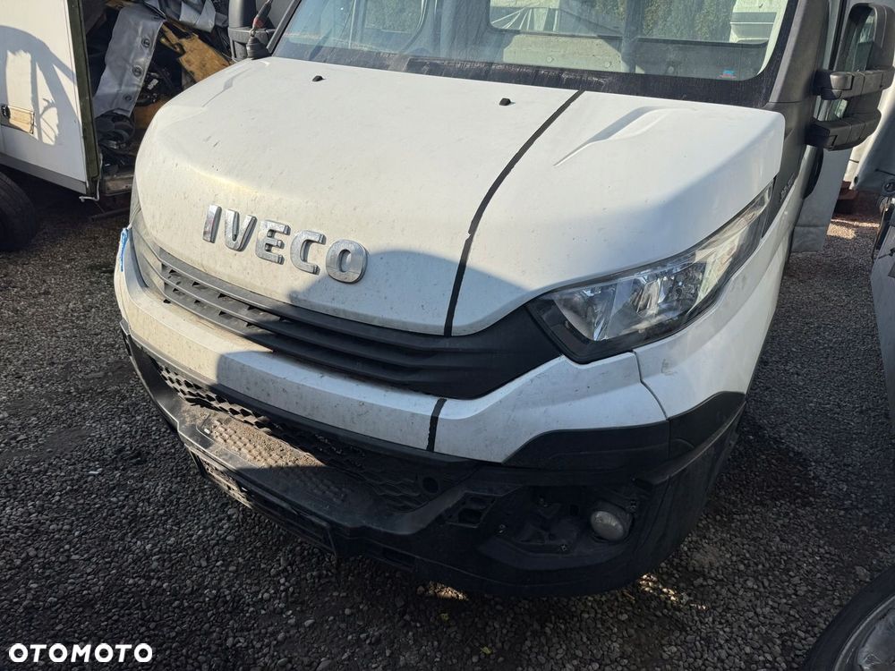 Iveco Daily 35s18 14-19r przód kompletny - 1