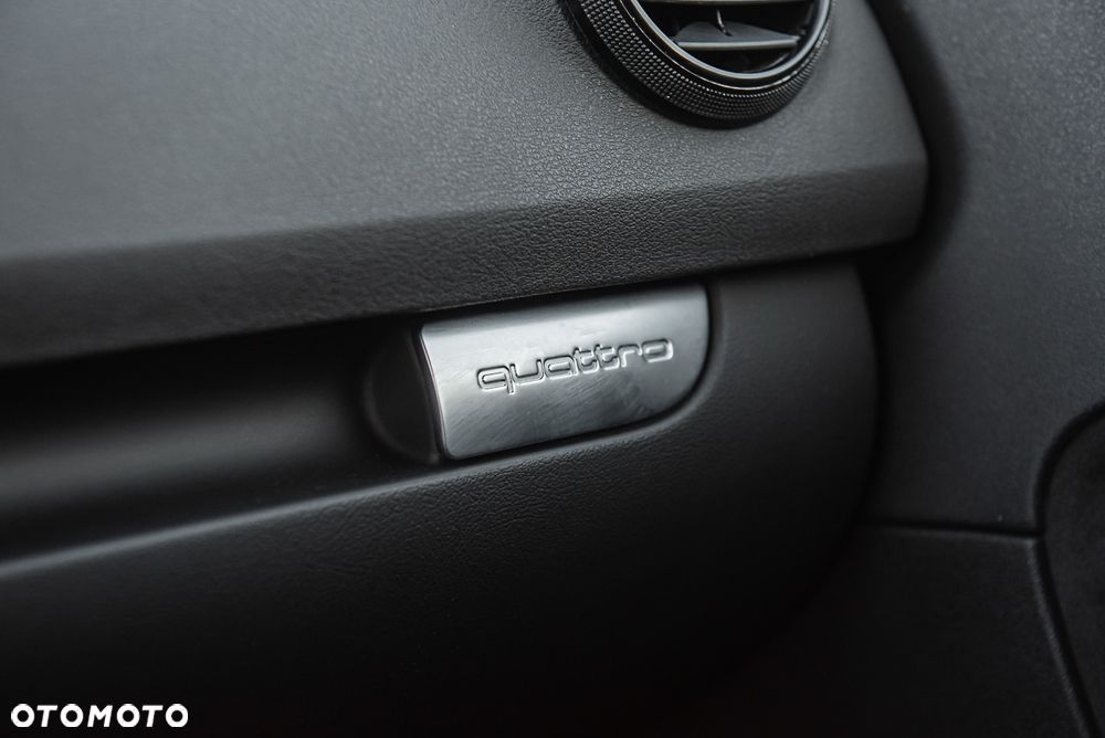 Audi S3 Sportback Standard - 25