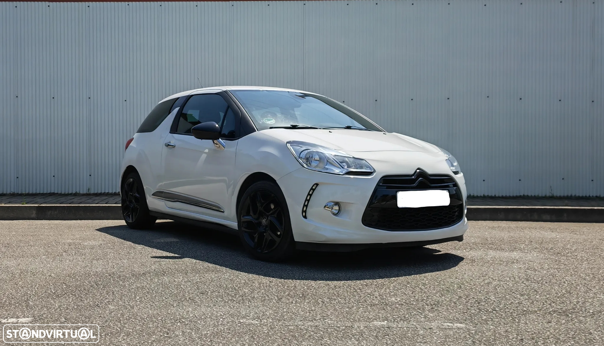 Citroën DS3 1.6 e-HDi So Chic - 14