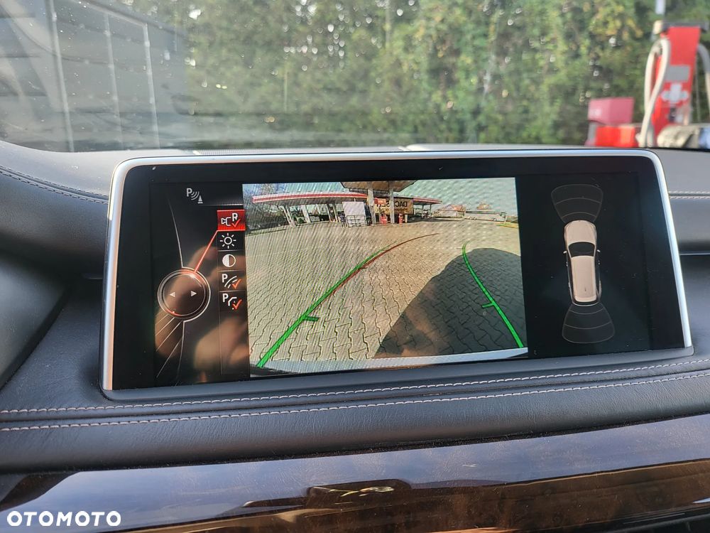 BMW X5 xDrive35i - 13