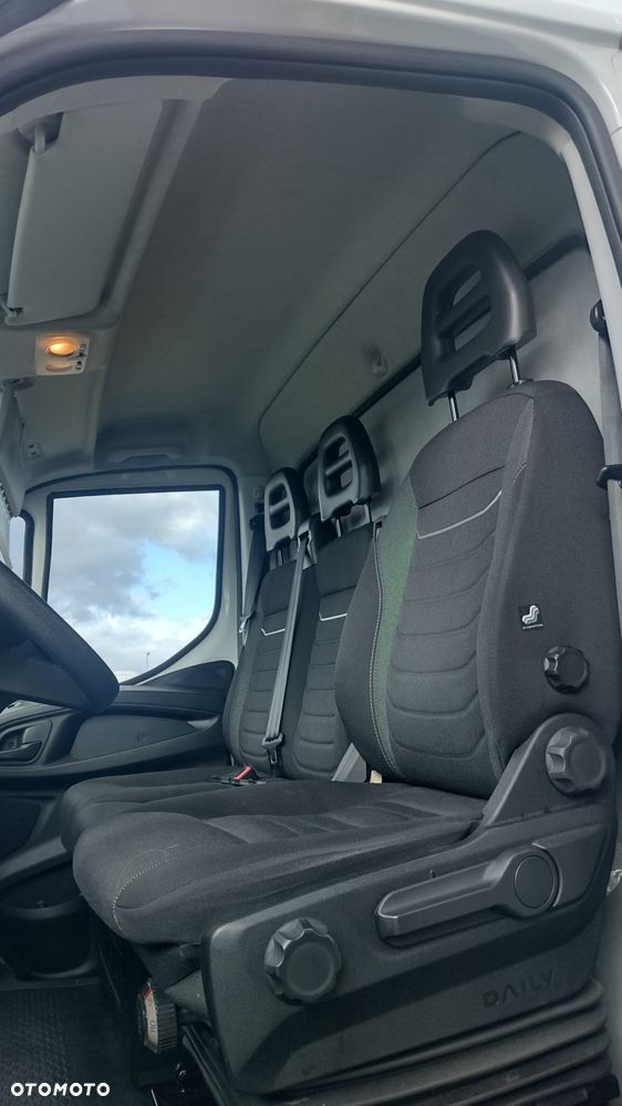 Iveco DAILY 70C18 Automat HiMatic Kontener 15EP - 24