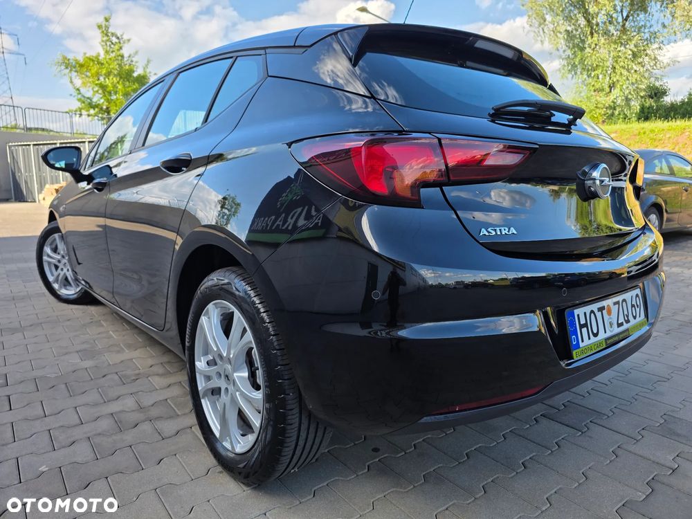 Opel Astra 1.2 Turbo Business Edition - 4