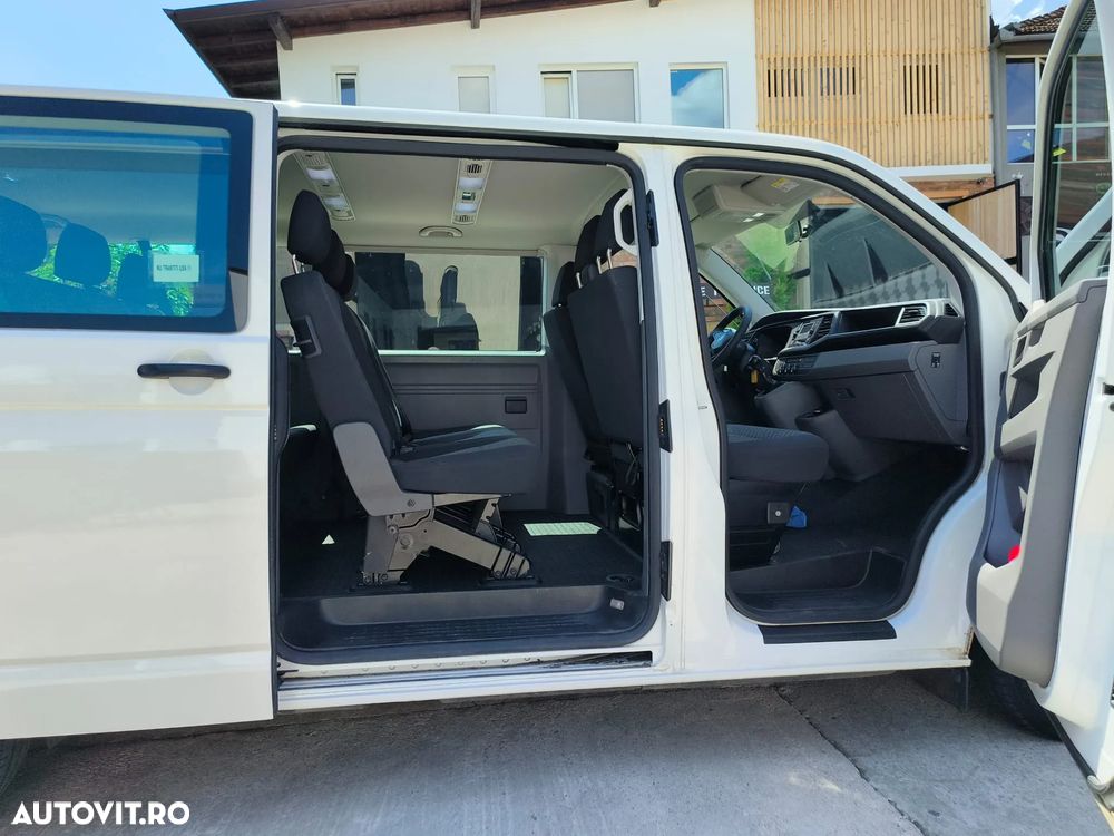 Volkswagen Caravelle - 16