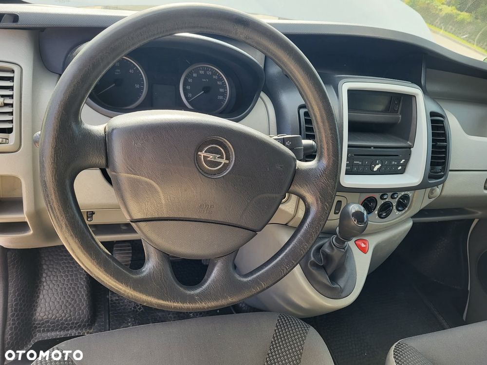 Opel Vivaro 2.0 Long (L2H1) - 16