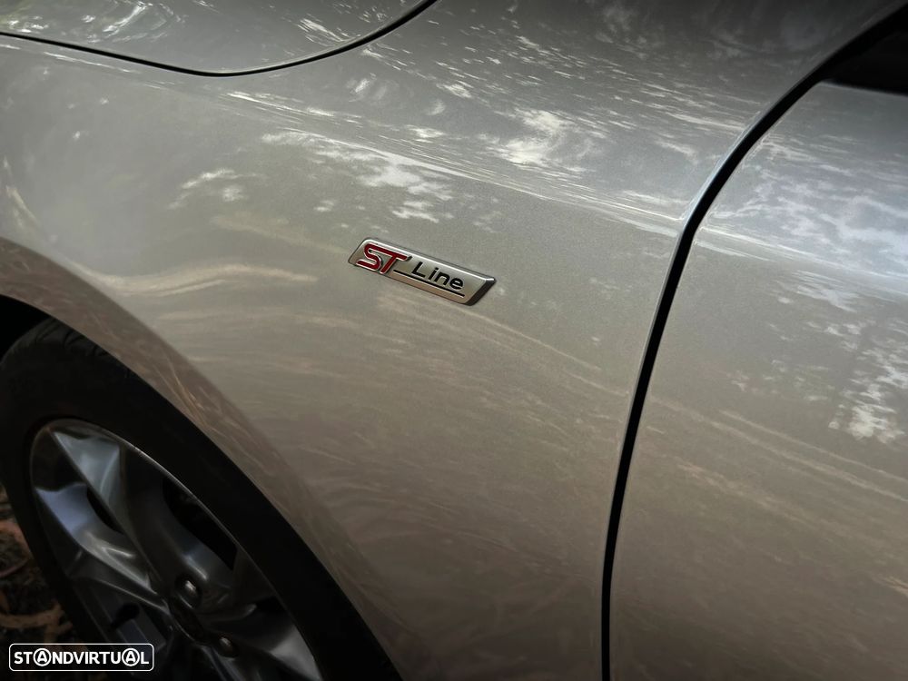 Ford Focus SW 1.0 EcoBoost MHEV ST-Line - 27