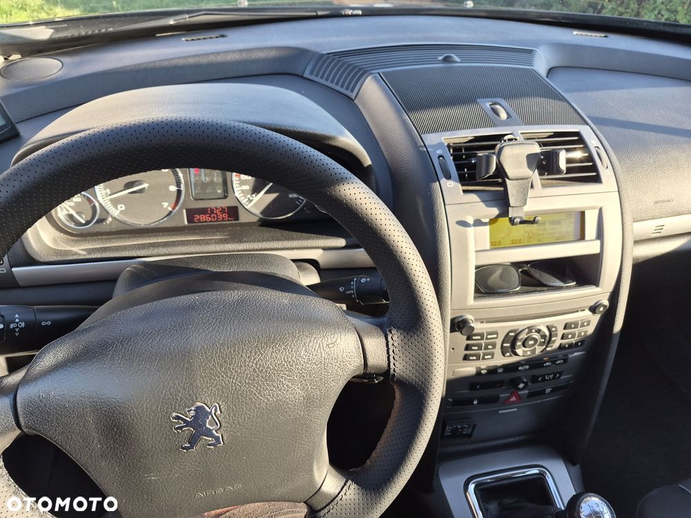 Peugeot 407 - 7