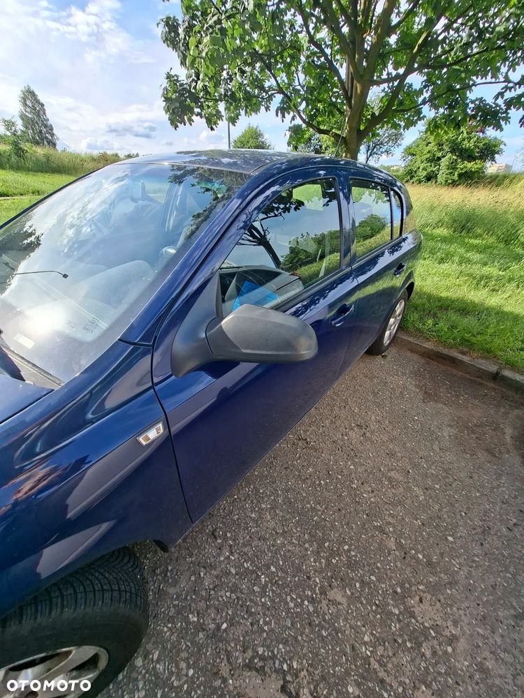 Opel Astra - 4