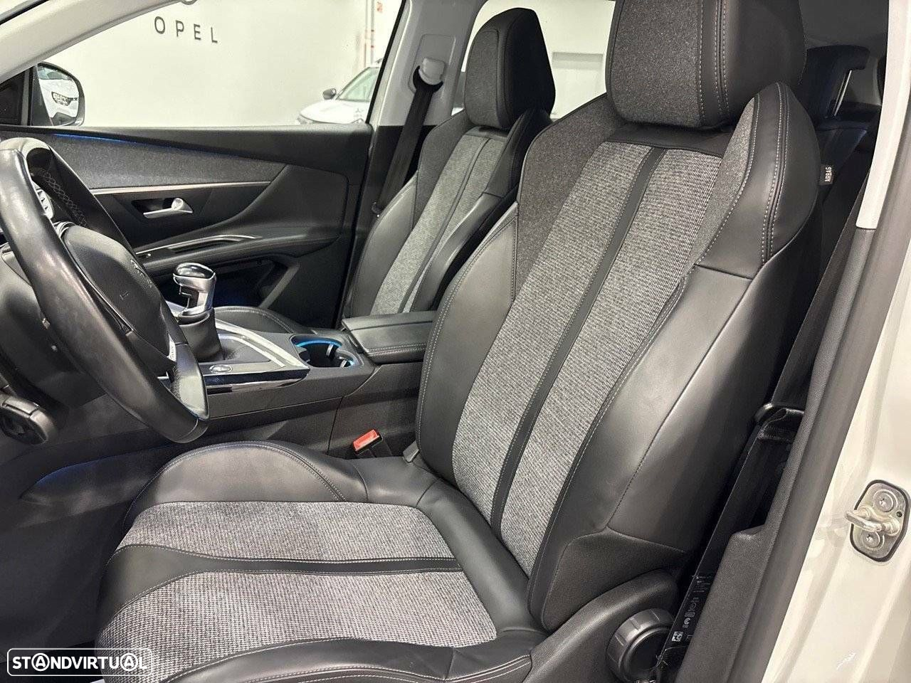 Peugeot 3008 1.5 BlueHDi Allure - 9