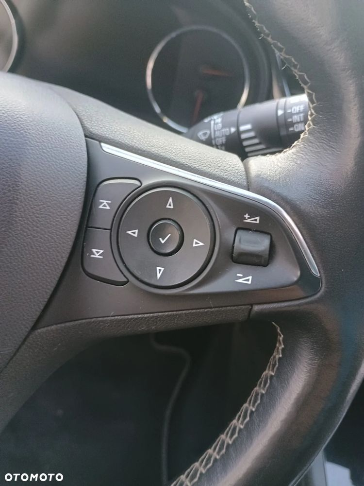 Opel Insignia 2.0 CDTI Country Tourer ecoFLEX - 11