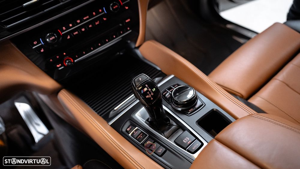 BMW X6 M50 d xDrive - 32