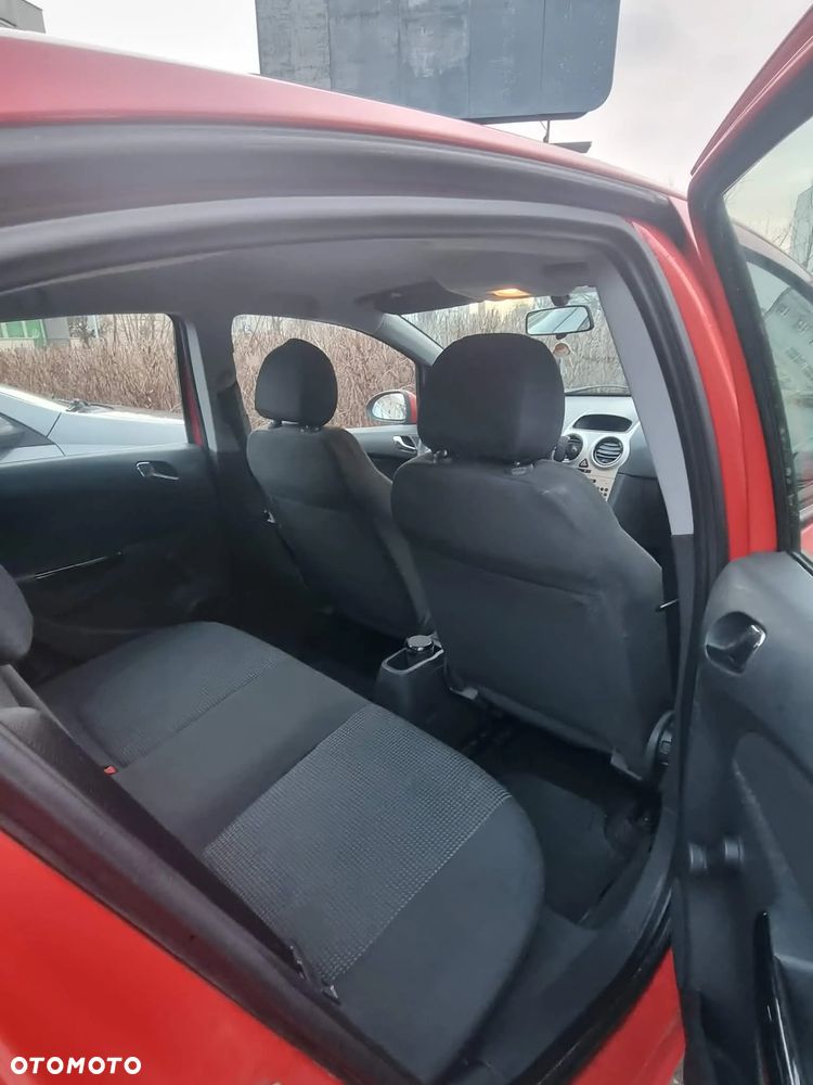 Opel Corsa 1.2 16V Essentia - 14