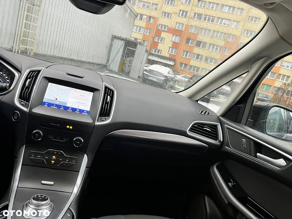 Ford S-Max 2.5 Hybrid Titanium CVT 7os - 22