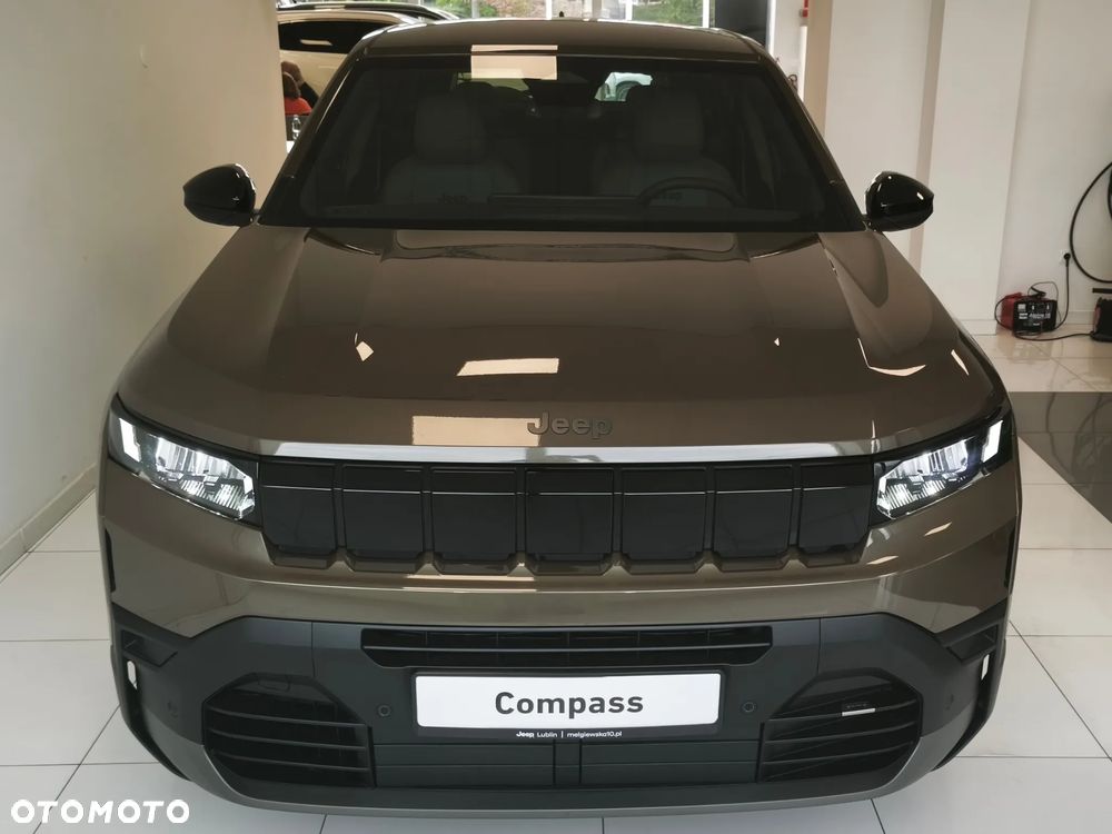 Jeep Compass 1.2 T3 mHEV Altitude FWD DCT - 3