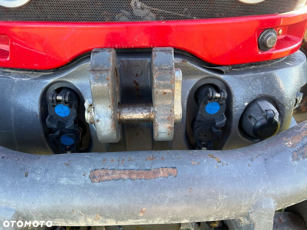 Massey Ferguson 8737 4X4 - 39