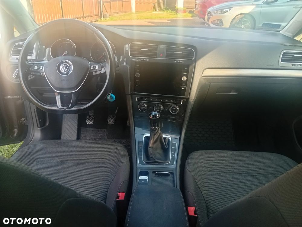 Volkswagen Golf 1.6 TDI BMT Comfortline - 15