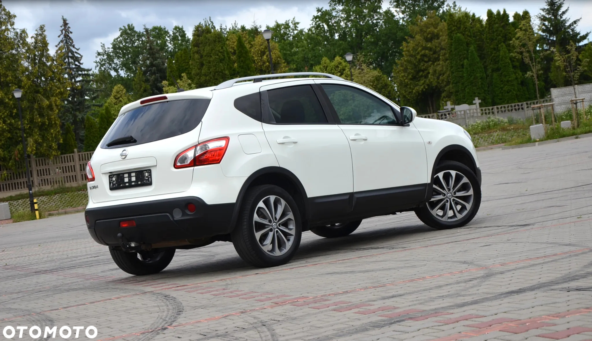 Nissan Qashqai - 12