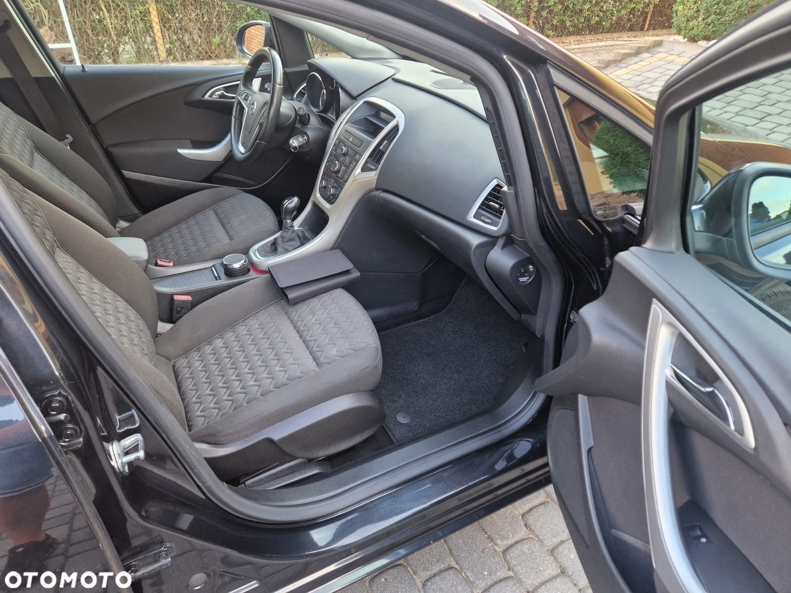 Opel Astra IV 1.4 T Active - 10