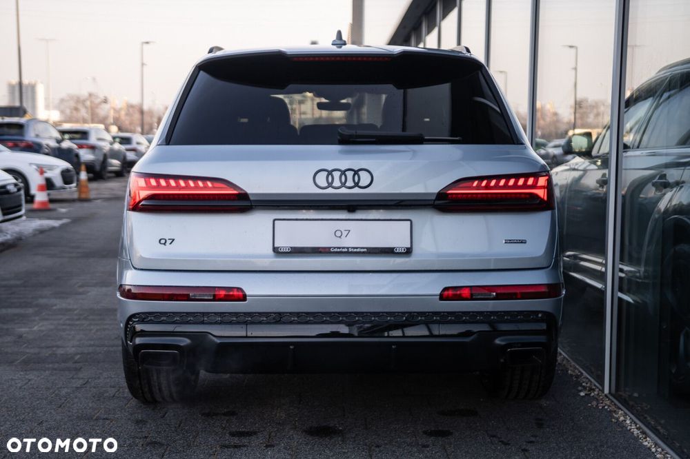 Audi Q7 50 TDI mHEV Quattro S Line Tiptr - 5