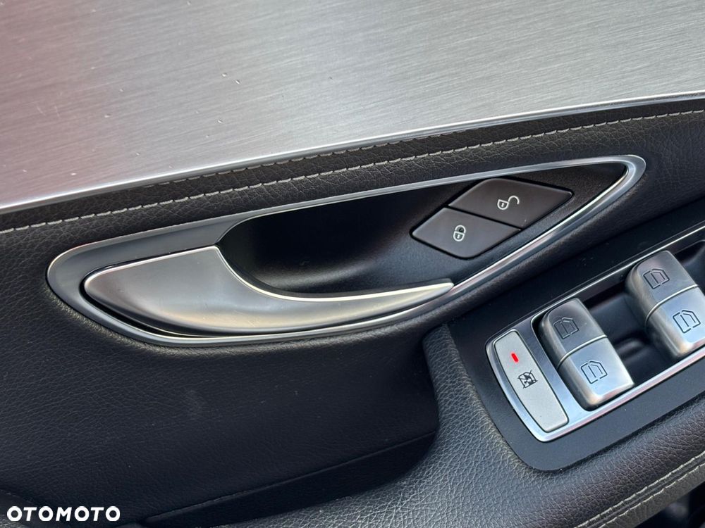 Mercedes-Benz Klasa C - 30