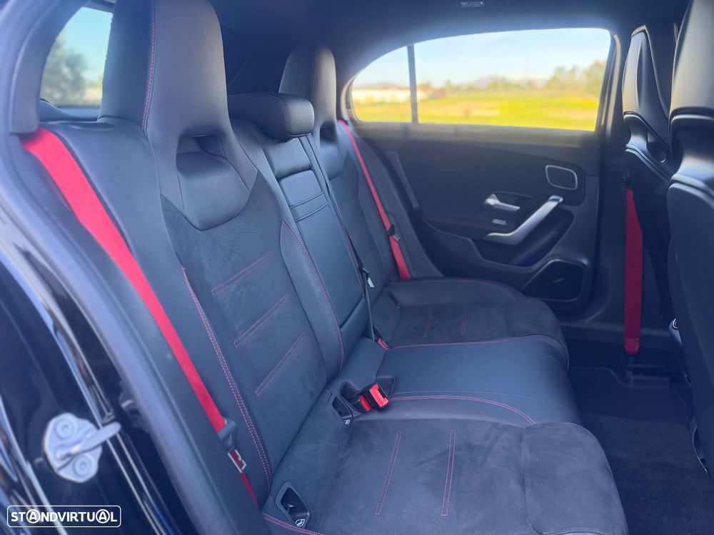 Mercedes-Benz A 45 AMG S 4Matic+ Speedshift DCT 8G - 19