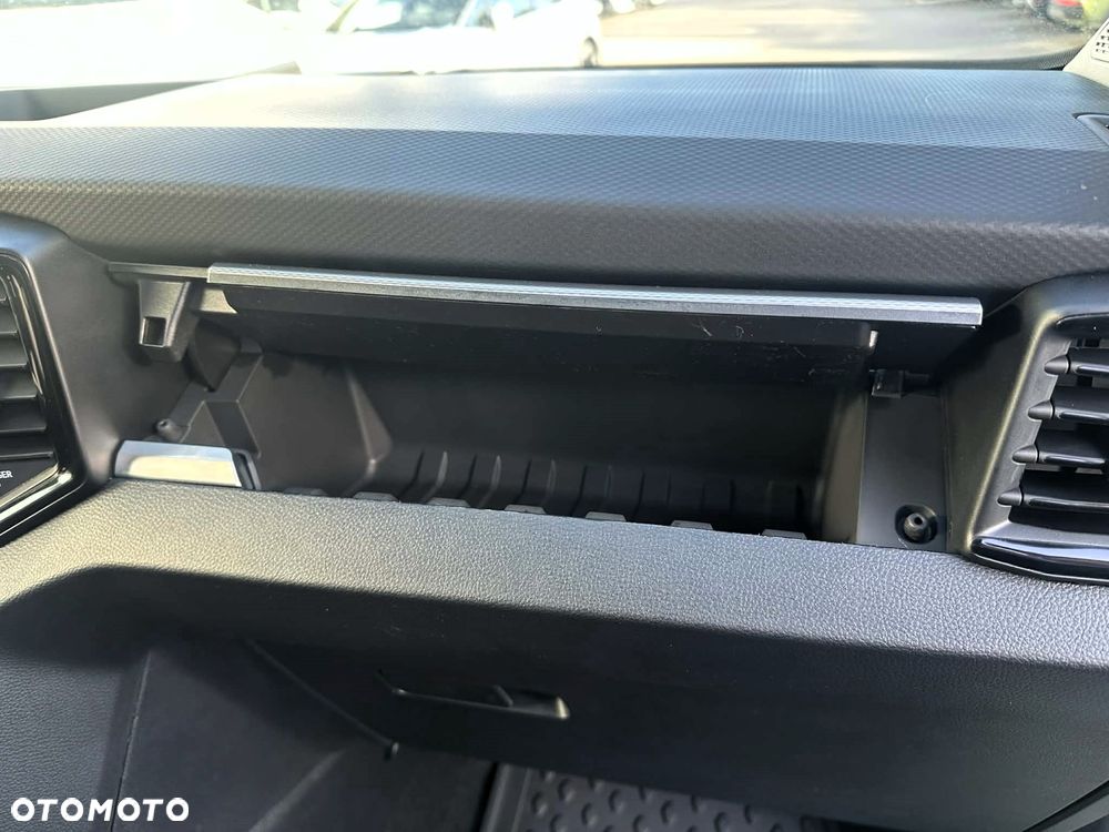 Volkswagen Amarok - 16