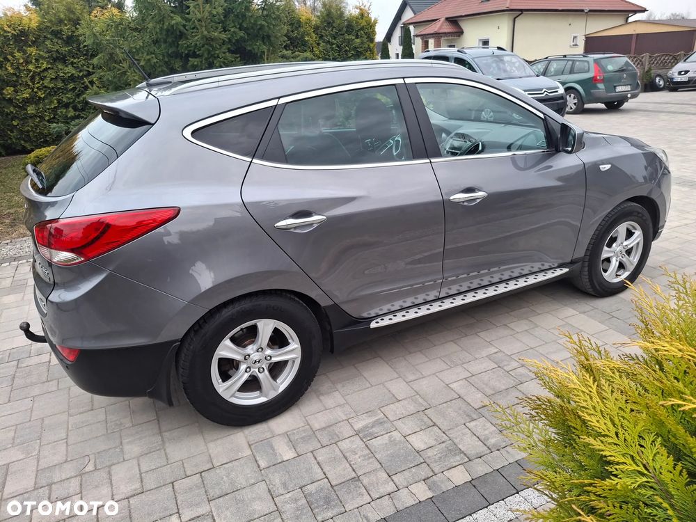 Hyundai ix35 2.0 CRDi 4WD Automatik Premium - 16