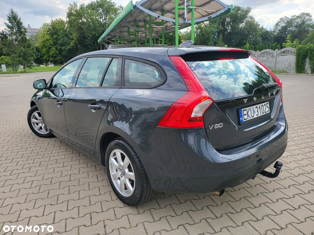 Volvo V60 - 10